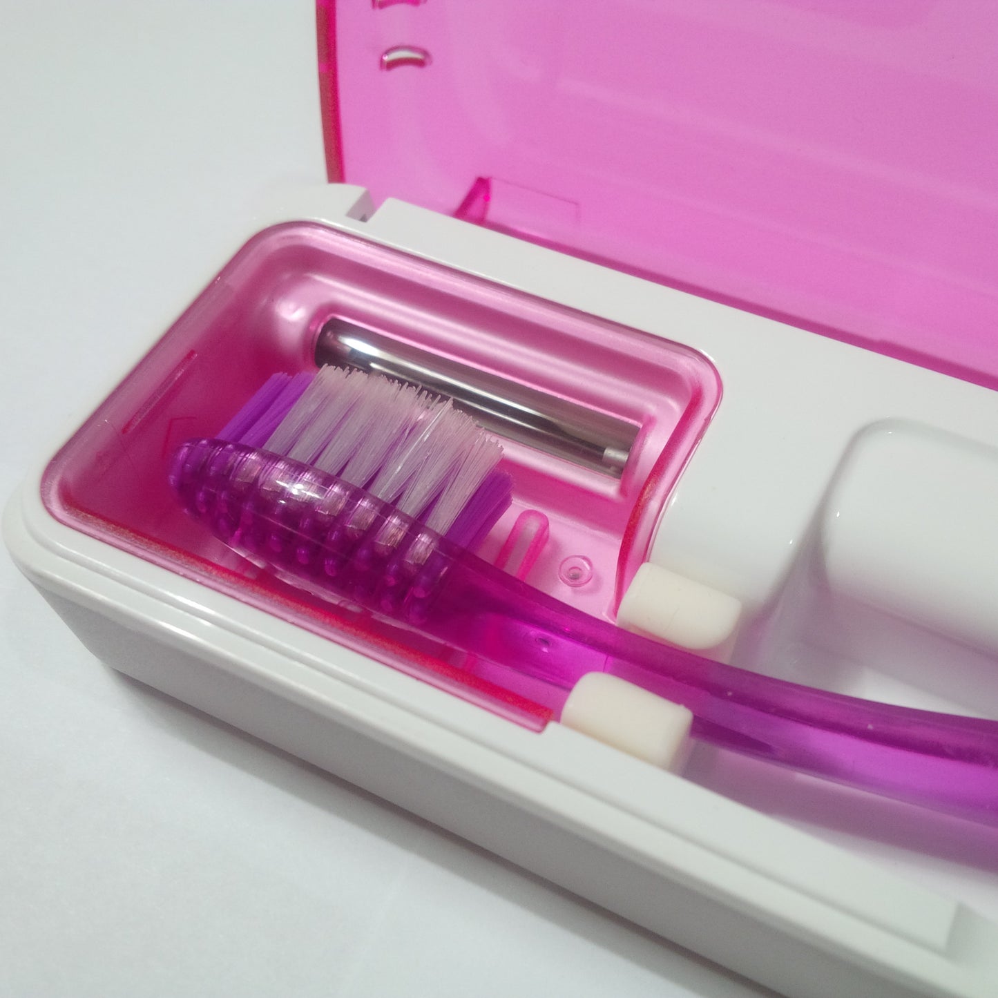 에센시아 휴대용 칫솔살균기 - Esencia Portable Toothbrush Sterilizer